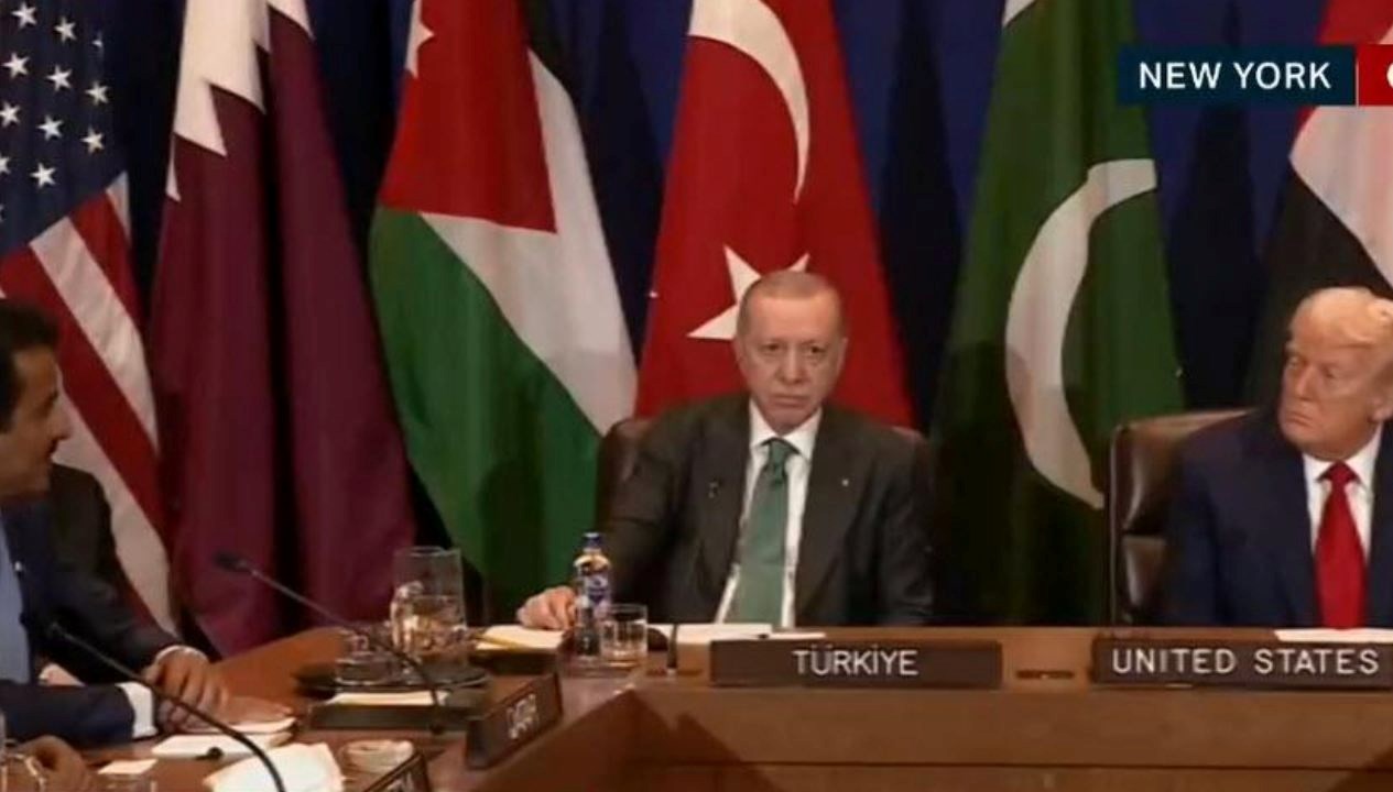 cumhurbaskani erdogan bmdeki gazze zirvesine katildi Hz8envLJ