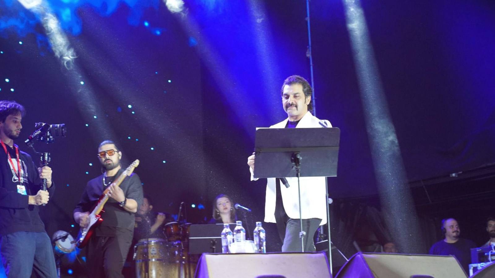 sarkici bayhan sirnakta bir anadolu senliginde konser verdi UMeu7dxI