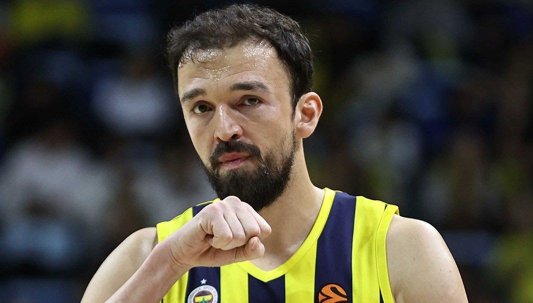 sertac sanlidan surpriz imza resmen aciklandi hKueJNvm