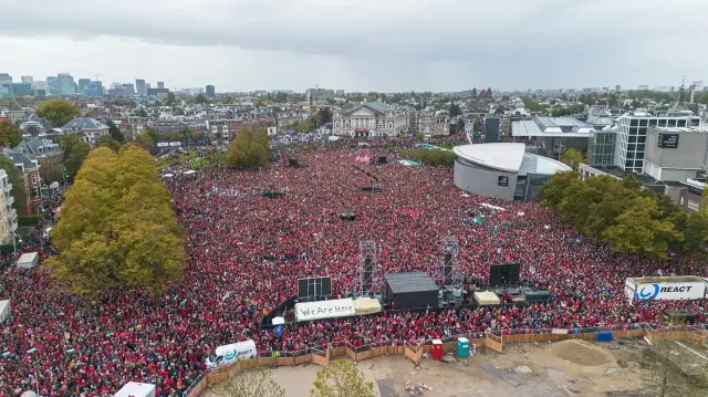 amsterdamda gazzeye destek mitingi IqM1FkYJ