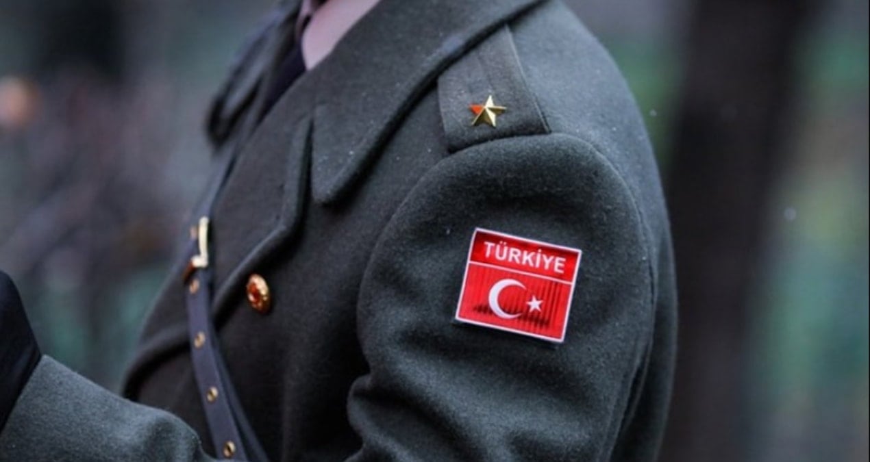 ataturke saygi duymuyorum demisti tskya geri dondu RmfxVEdG