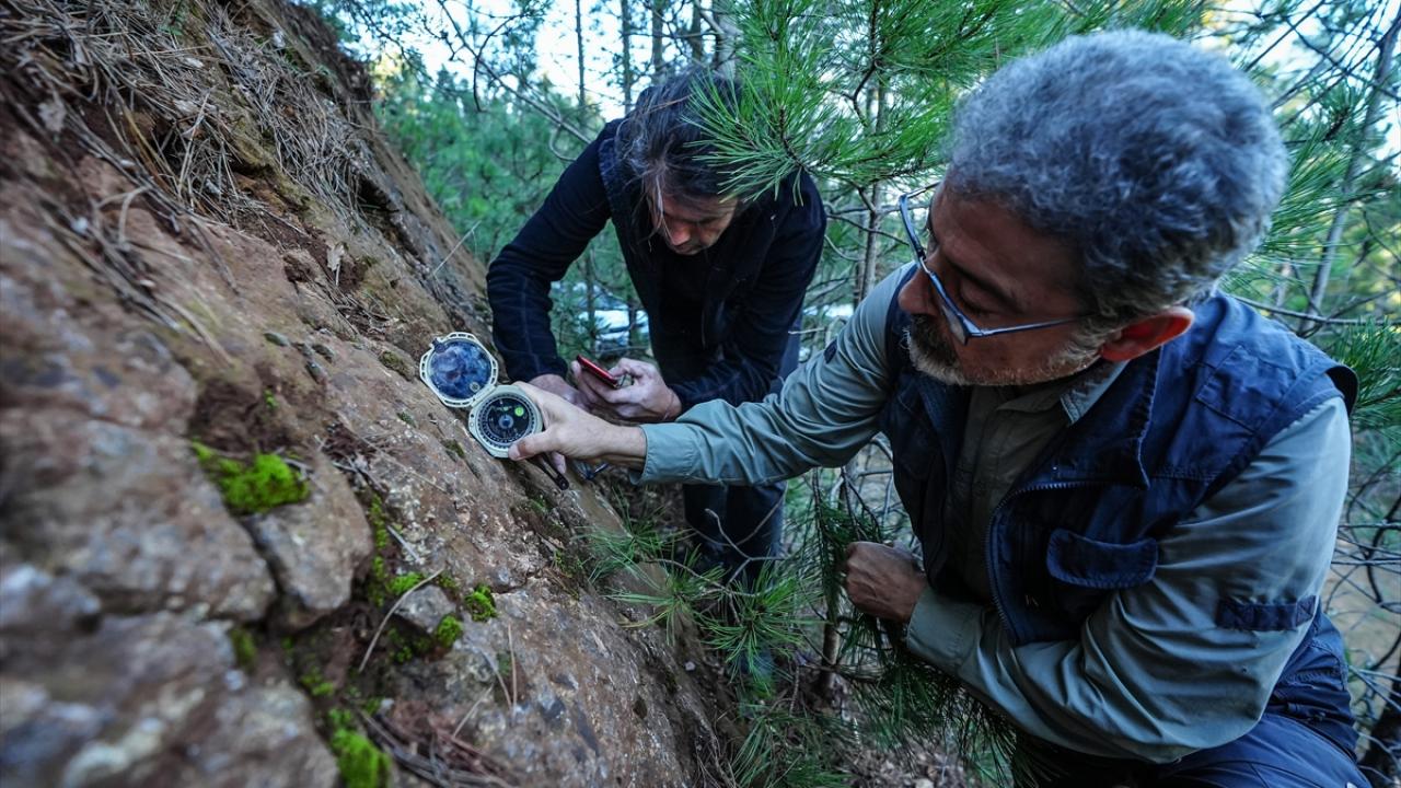balikesir depremlerinin nedeni ortaya cikti haritalarda olmayan fay dirildi nV5AiJVK.jpg