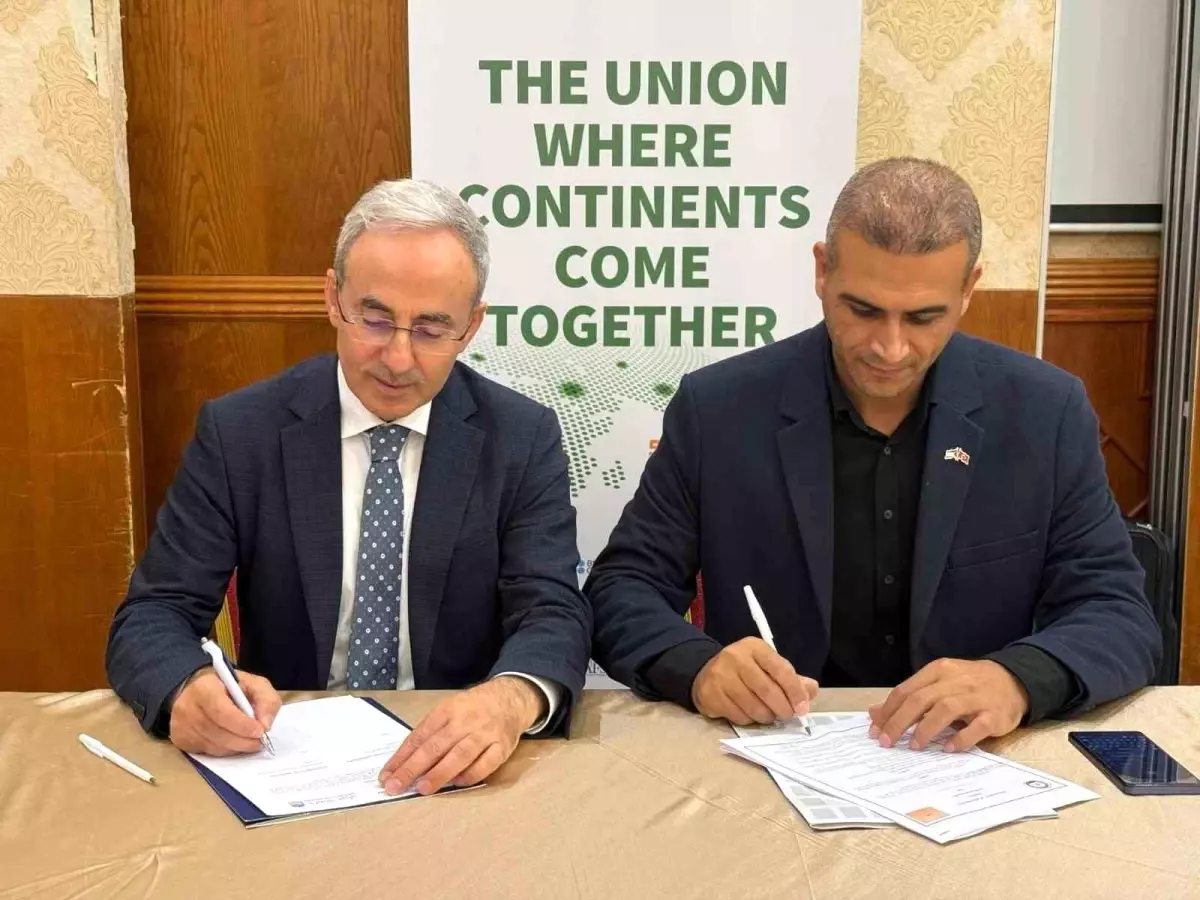 gaziantep islam bilim ve teknoloji universitesi rektoru tunusta turk arap universite rektorleri kongresine katildi M2EWR8sb.jpg