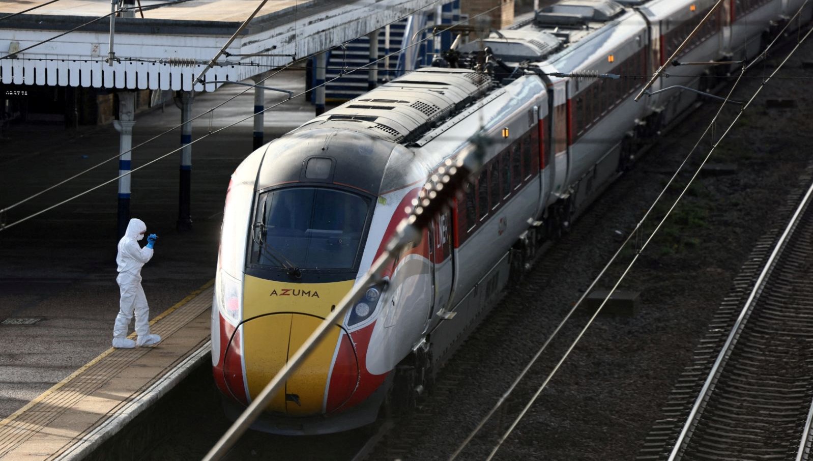 10 kez cinayete tesebbus ingiltere trenindeki saldirgan yargilaniyor EXp5HPEZ.jpg