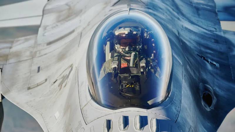 bloomberg turkiye ve lockheed martin f 16larin fiyatlandirmasiyla ilgili pazarlik icin gorusmeler yapacak dGj3INXb.jpg