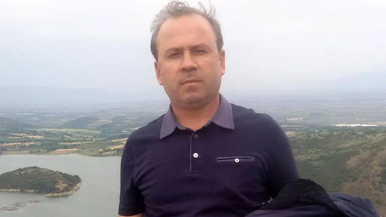 eski belediye baskani zimmet sorusturmasinda gozaltina alindi SNC8RxaD.jpg